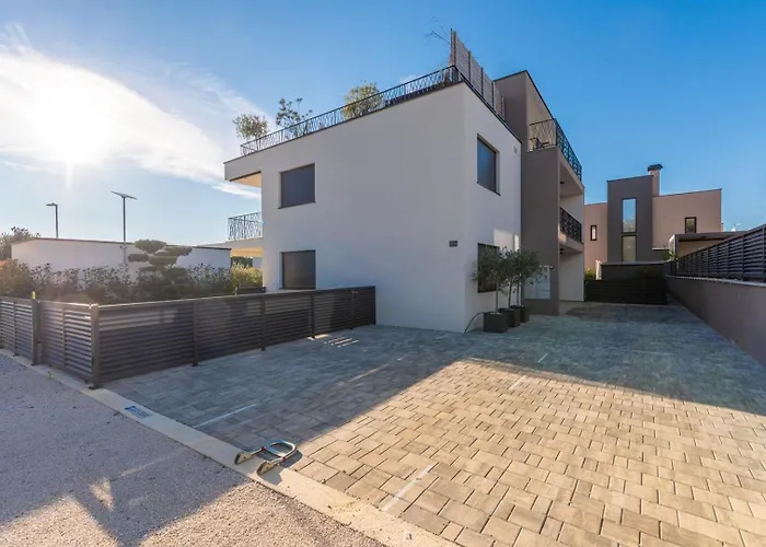 Apartman Casa Dora *